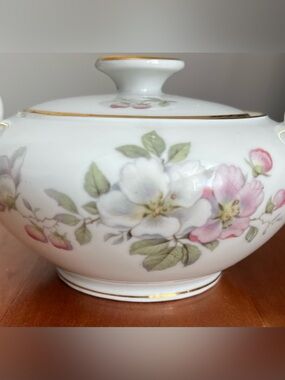 Vintage  porcelain apple blossom sugar bowl with lid made in Germany